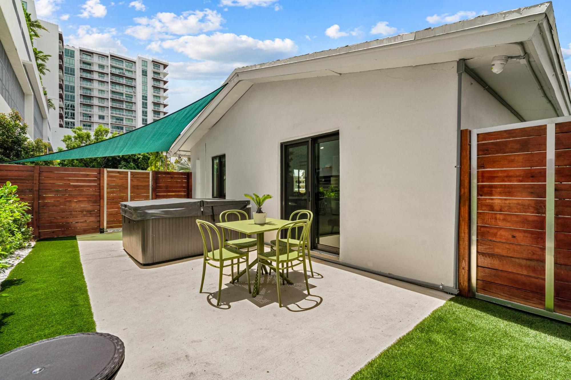 The Freedom House • Urban Oasis • Eclectic Retreat Villa Fort Lauderdale Exterior photo